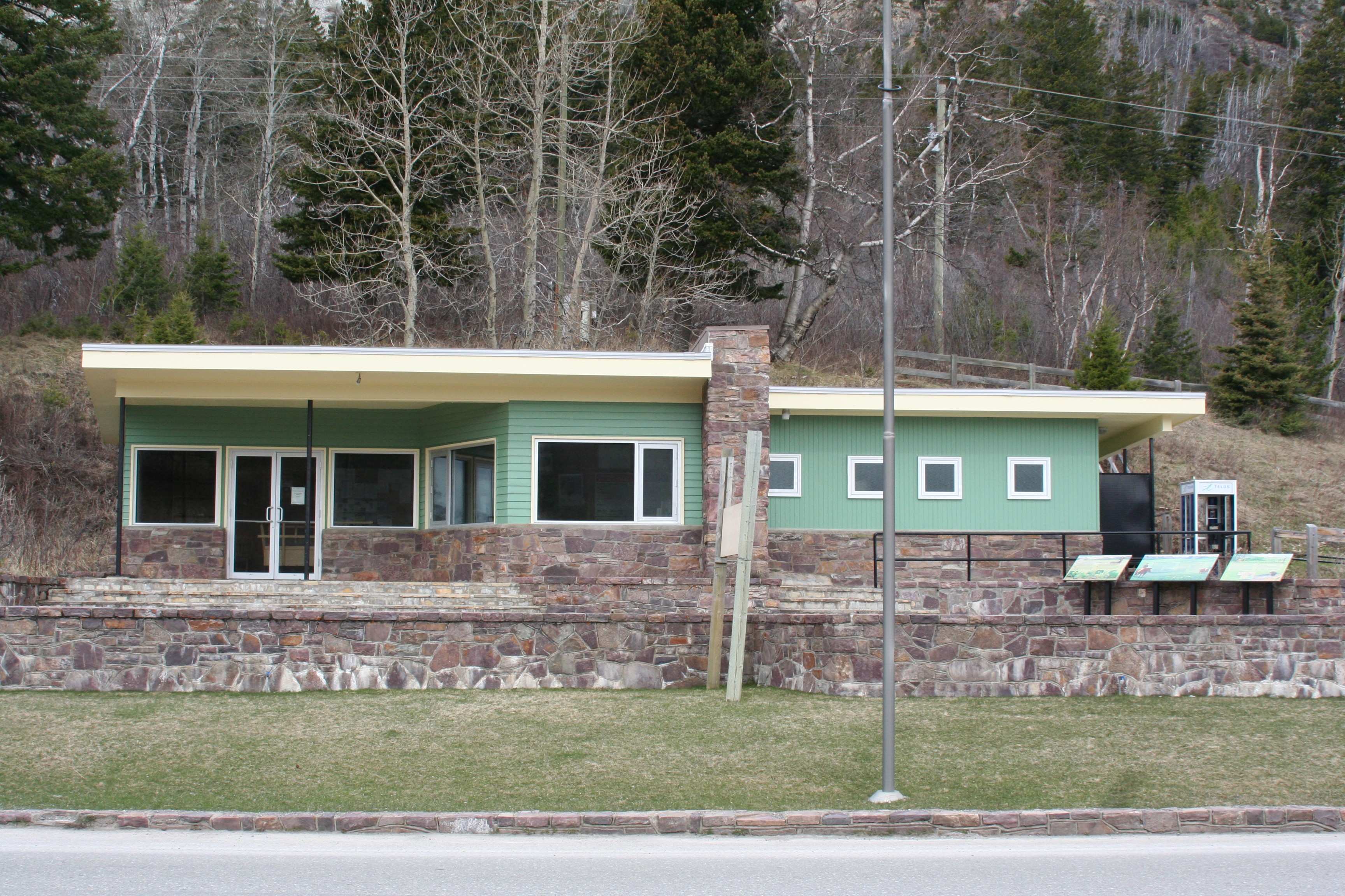 Front of the Information Bureau, 2007.