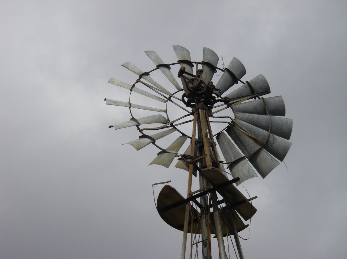 Detailed image of the rotor, without the tail vane, of the Springbank Hill wind-pump.