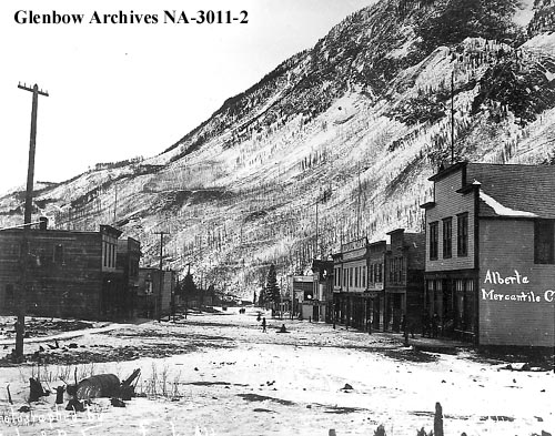 Main Street of Frank, Alberta pre-1903.