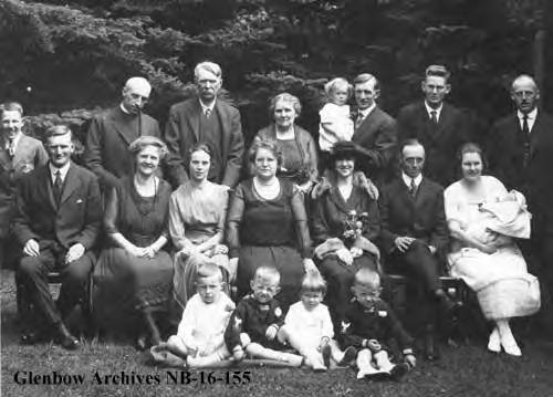 George Lane's family, 1921-08-04, By W.J. Oliver.