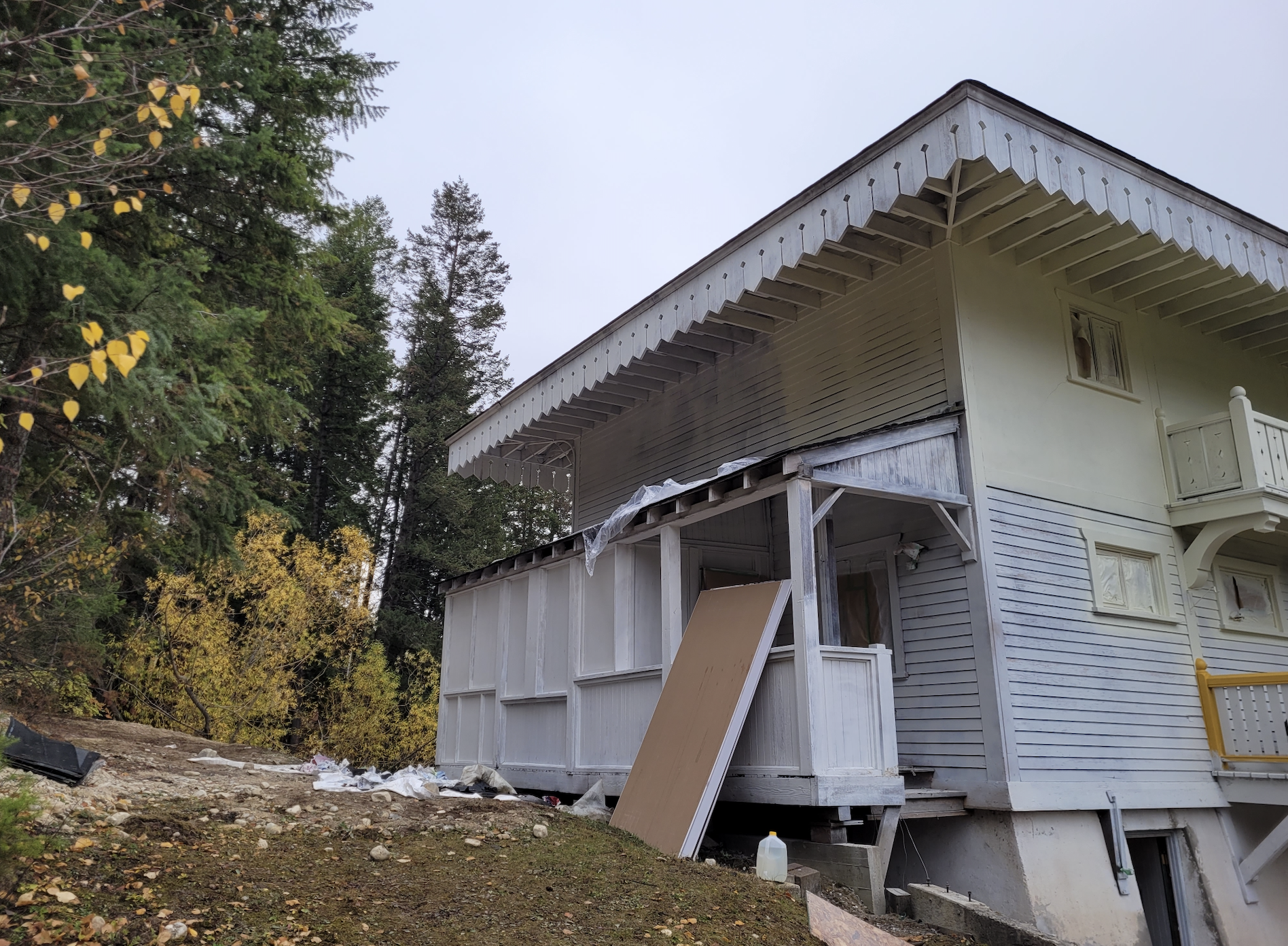 Back deck of the pagoda chalet during documentation and renovations in October 2023. From Capture2Preserv project.