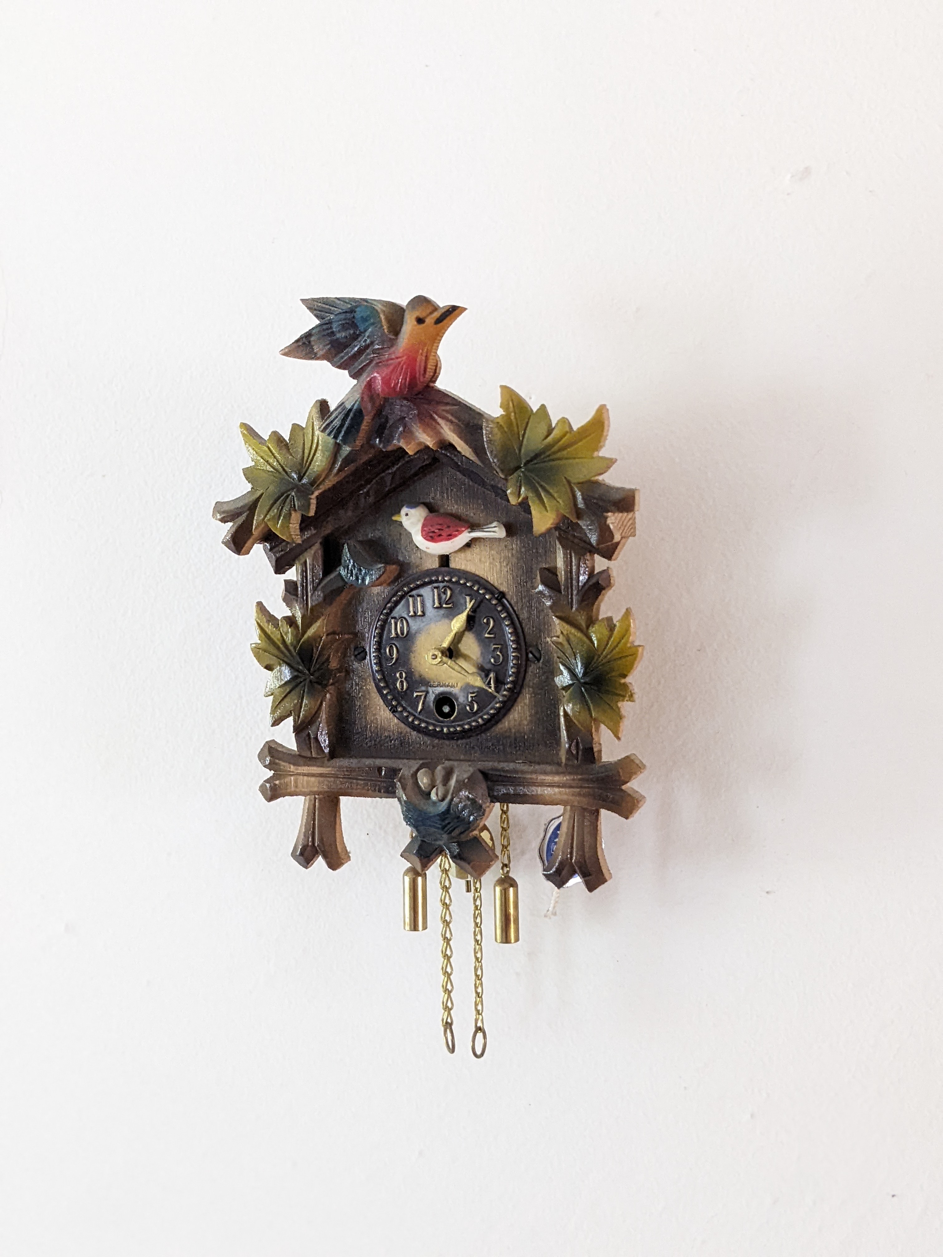 Swiss clock in the Edward Feuz house during documentation in May 2022. From Capture2Preserv project.